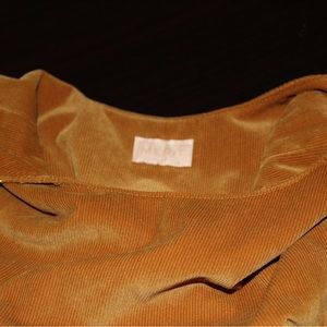 Merit Beauty Signature Bag